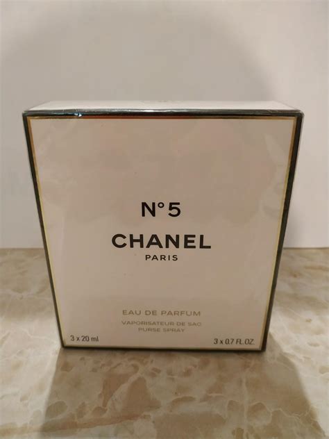 92200 neuilly sur seine chanel blue|bleu de Chanel phthalates.